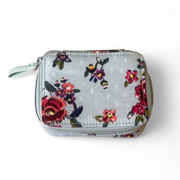 |Vera Bradley| 🌸Free Floral Print Pill Compact Case with any bundle purchase - Picture 1 of 8